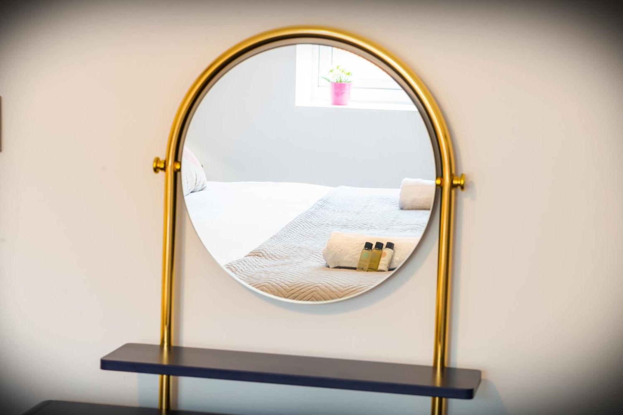 The 'Pinky' - Beautiful 1 Bed Apartment In Hatfield - Free Parking - Near Uni & Business Park - Big Savings On Long Stays Esterno foto